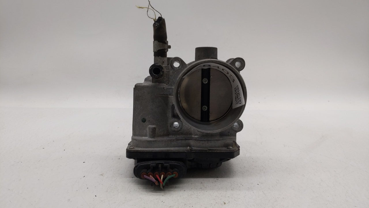 2013-2019 Nissan Sentra Throttle Body P/N:3RA60-01 C 3RA60-01 E, 3RA60-01 D Fits Fits 2013 2014 2015 2016 2017 2018 2019 OEM