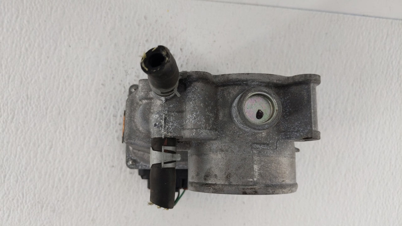 2013-2019 Nissan Sentra Throttle Body P/N:3RA60-01 C 3RA60-01 E, 3RA60-01 D Fits Fits 2013 2014 2015 2016 2017 2018 2019 OEM
