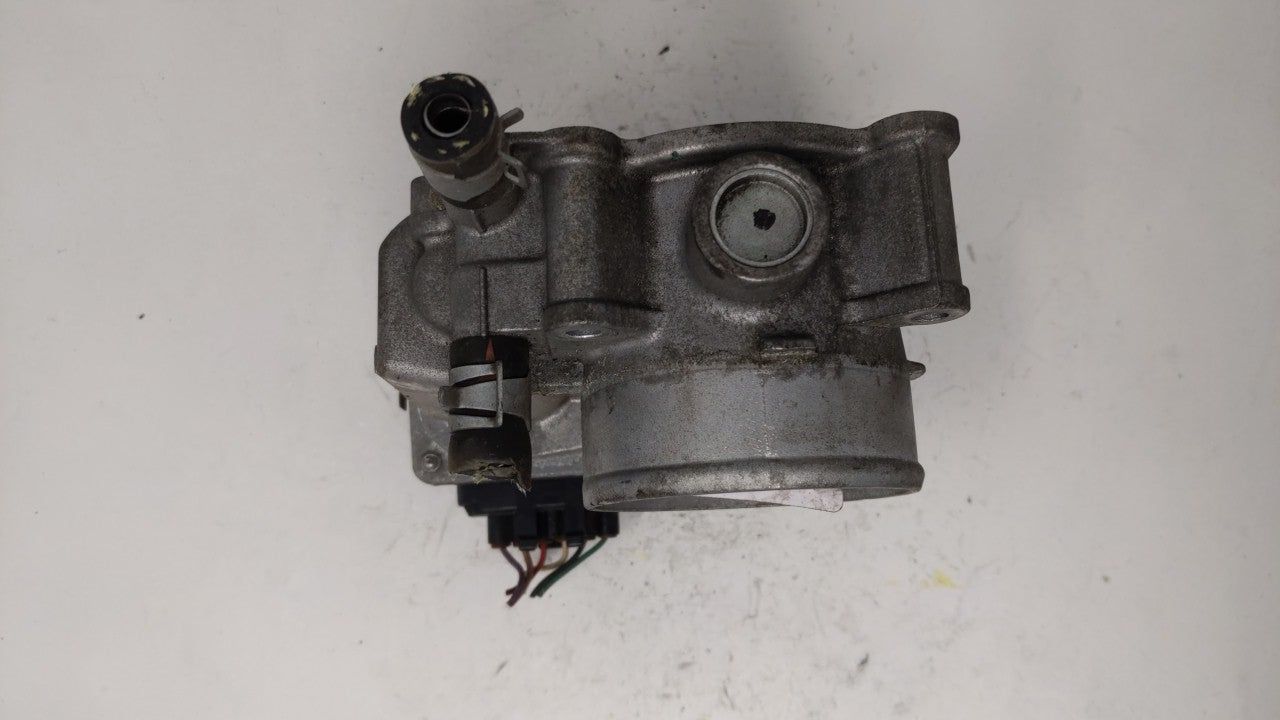 2013-2019 Nissan Sentra Throttle Body P/N:3RA60-01 C 3RA60-01 E, 3RA60-01 D Fits Fits 2013 2014 2015 2016 2017 2018 2019 OEM