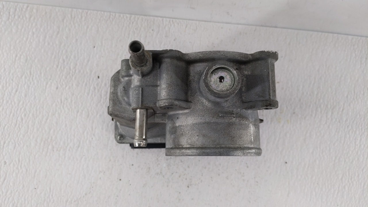 2013-2019 Nissan Sentra Throttle Body P/N:3RA60-01 C 3RA60-01 E, 3RA60-01 D Fits Fits 2013 2014 2015 2016 2017 2018 2019 OEM