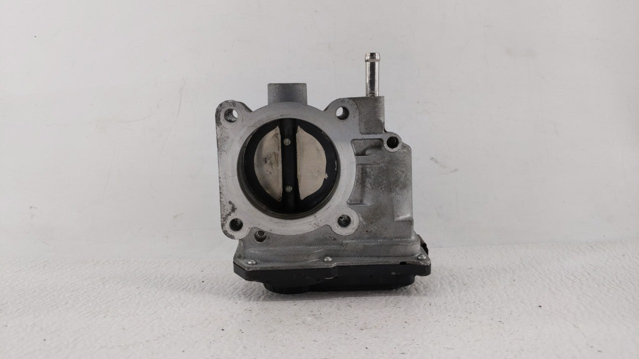 2013-2019 Nissan Sentra Throttle Body P/N:3RA60-01 C 3RA60-01 E, 3RA60-01 D Fits Fits 2013 2014 2015 2016 2017 2018 2019 OEM