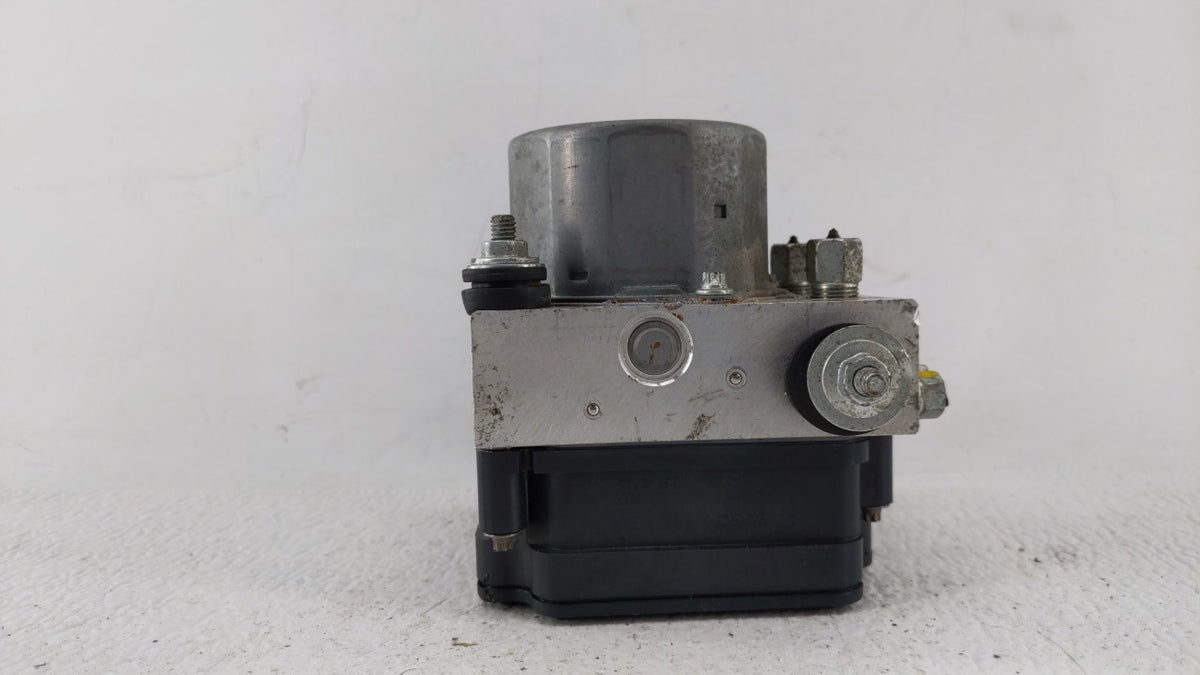 2016-2018 Nissan Sentra Anti-Lock Brake ABS Pump Module Actuator OEM P/N:47660 5UD0C 47660 4FU0C Fits Fits 2016 2017 2018 OE