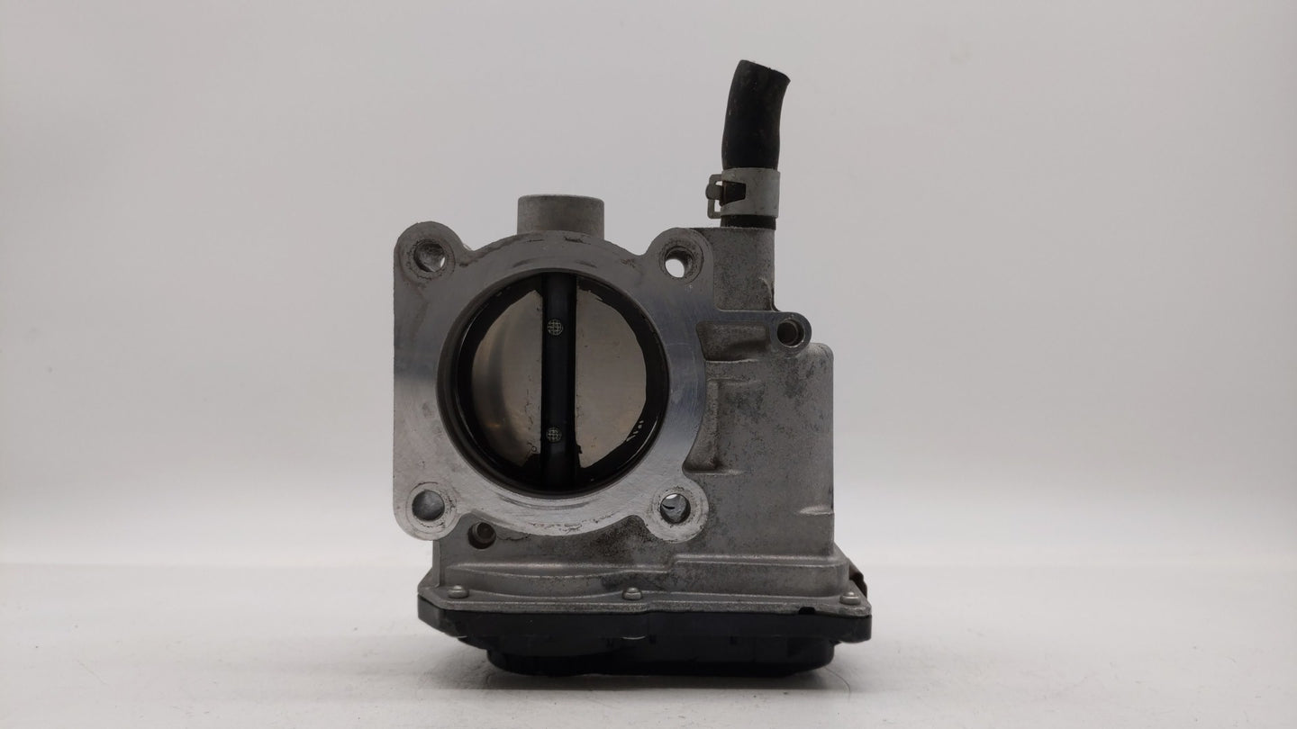 2013-2019 Nissan Sentra Throttle Body P/N:3RA60-01 C 3RA60-01 E, 3RA60-01 D Fits Fits 2013 2014 2015 2016 2017 2018 2019 OEM