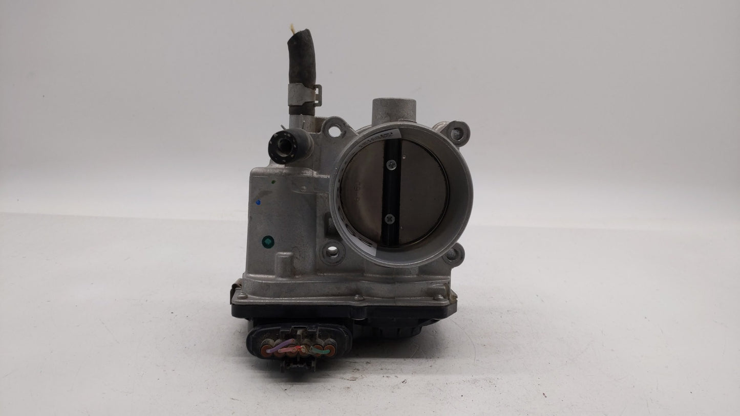 2013-2019 Nissan Sentra Throttle Body P/N:3RA60-01 C 3RA60-01 E, 3RA60-01 D Fits Fits 2013 2014 2015 2016 2017 2018 2019 OEM