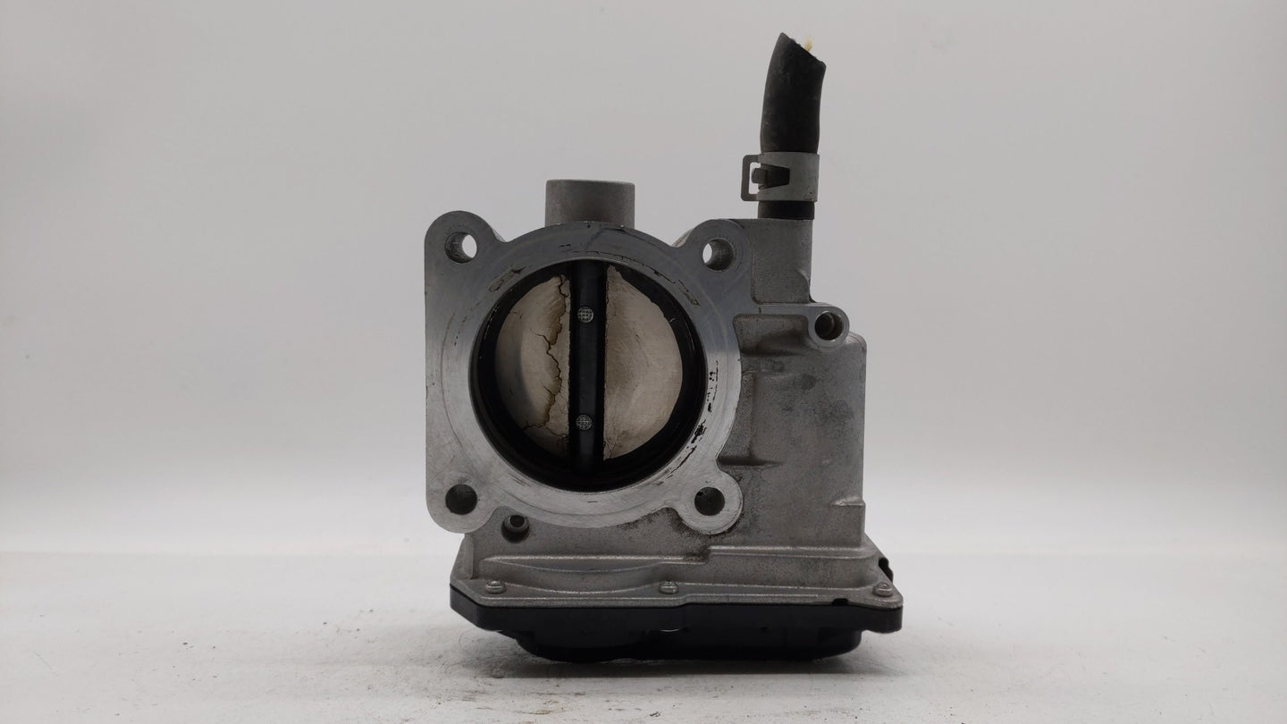 2013-2019 Nissan Sentra Throttle Body P/N:3RA60-01 C 3RA60-01 E, 3RA60-01 D Fits Fits 2013 2014 2015 2016 2017 2018 2019 OEM