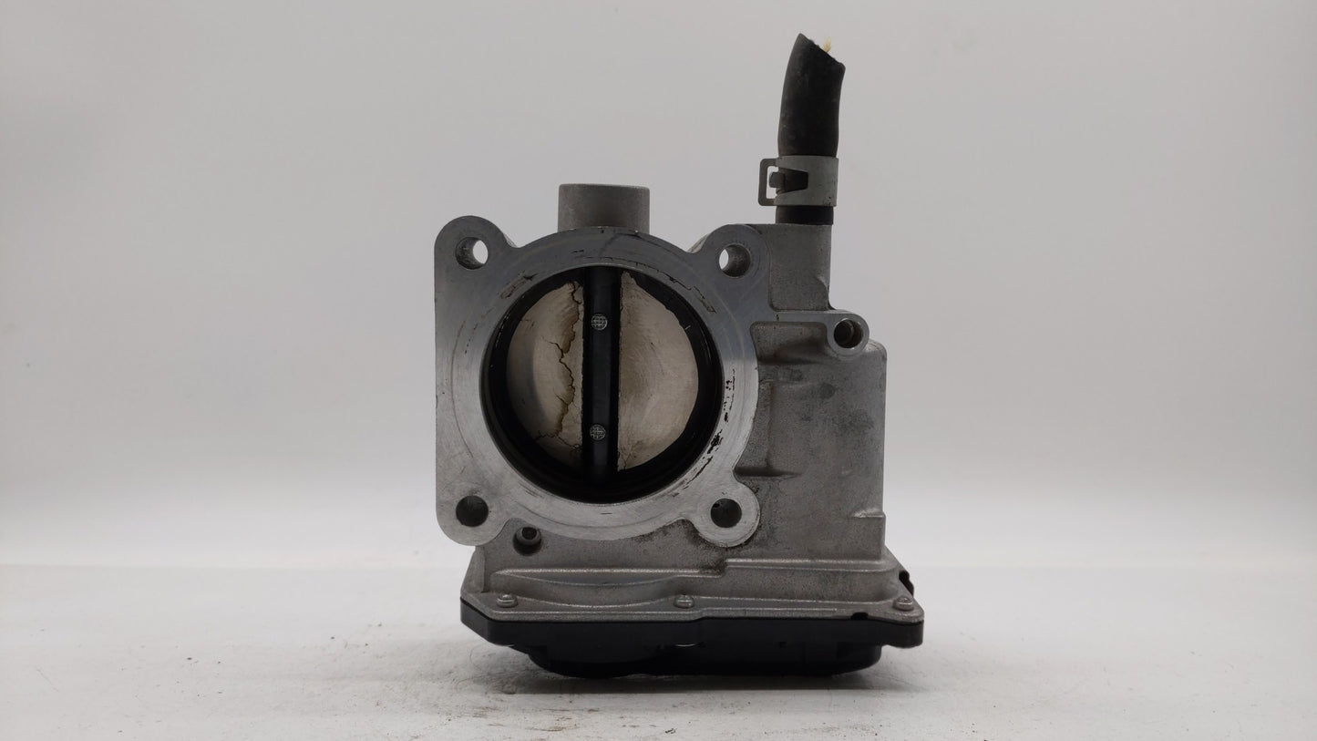 2013-2019 Nissan Sentra Throttle Body P/N:3RA60-01 C 3RA60-01 E, 3RA60-01 D Fits Fits 2013 2014 2015 2016 2017 2018 2019 OEM