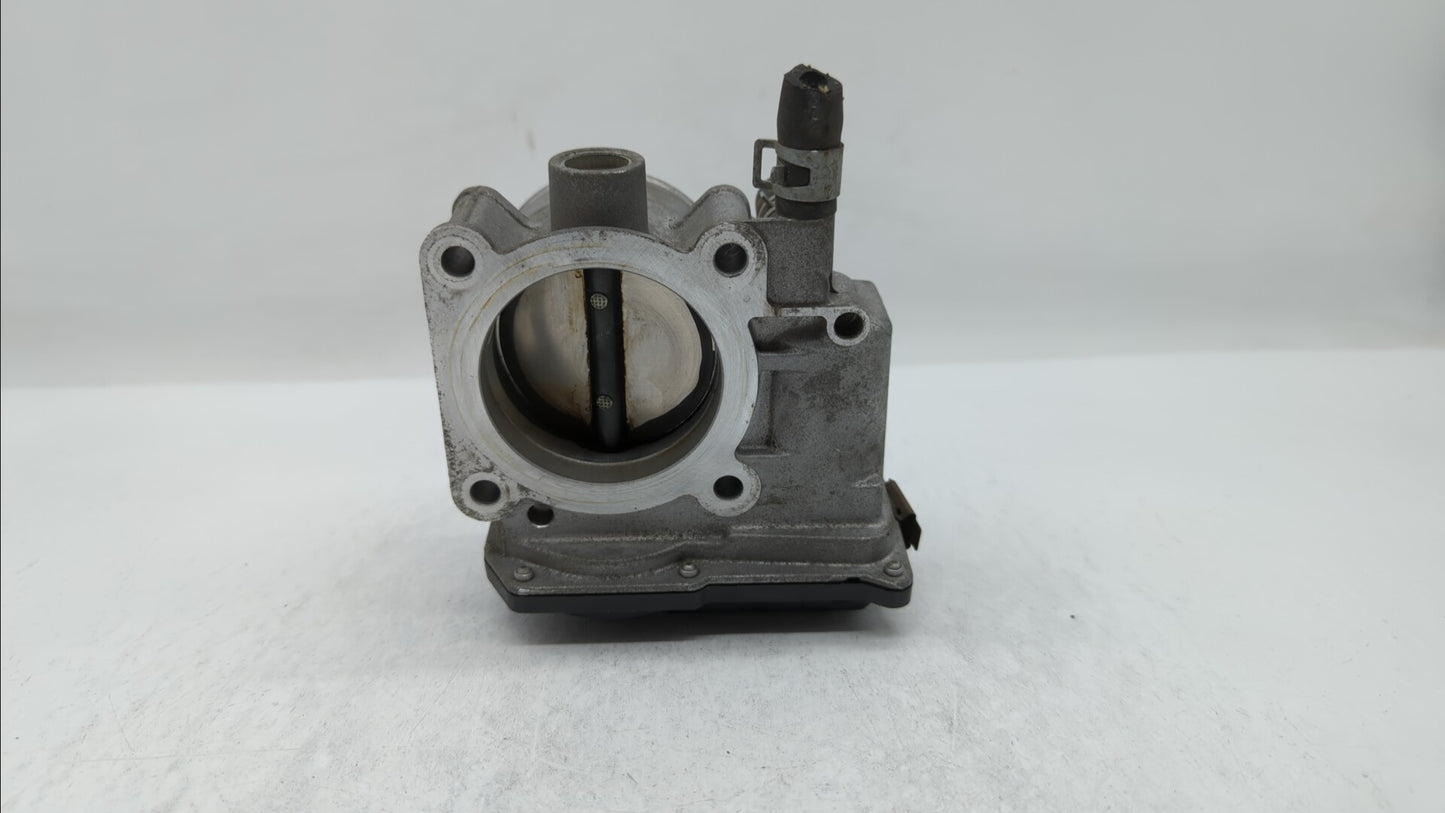 2013-2019 Nissan Sentra Throttle Body P/N:3RA60-01 C 3RA60-01 E, 3RA60-01 D Fits Fits 2013 2014 2015 2016 2017 2018 2019 OEM