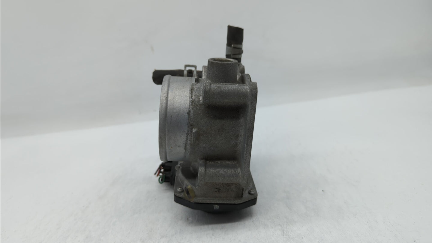 2013-2019 Nissan Sentra Throttle Body P/N:3RA60-01 C 3RA60-01 E, 3RA60-01 D Fits Fits 2013 2014 2015 2016 2017 2018 2019 OEM