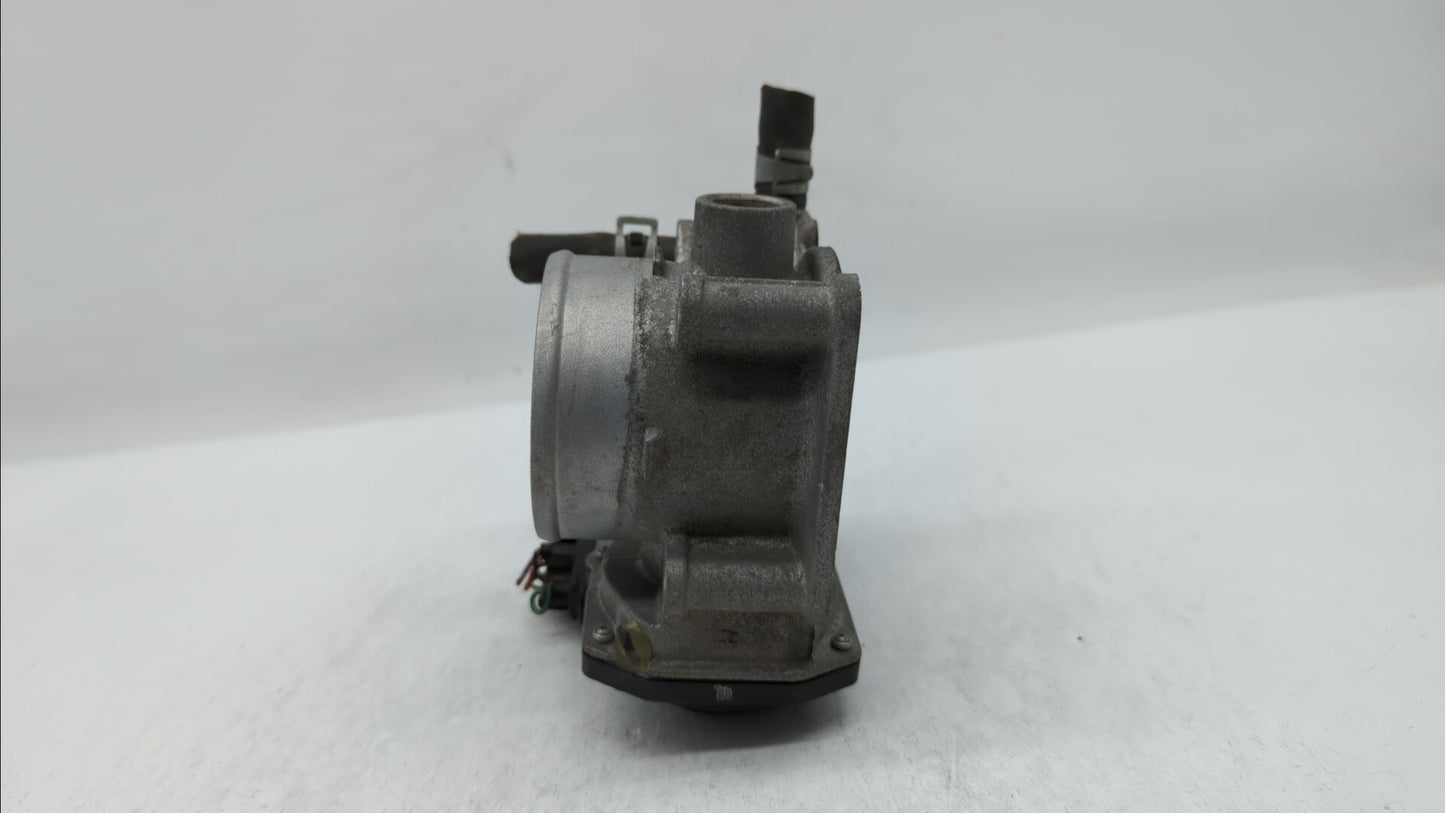 2013-2019 Nissan Sentra Throttle Body P/N:3RA60-01 C 3RA60-01 E, 3RA60-01 D Fits Fits 2013 2014 2015 2016 2017 2018 2019 OEM