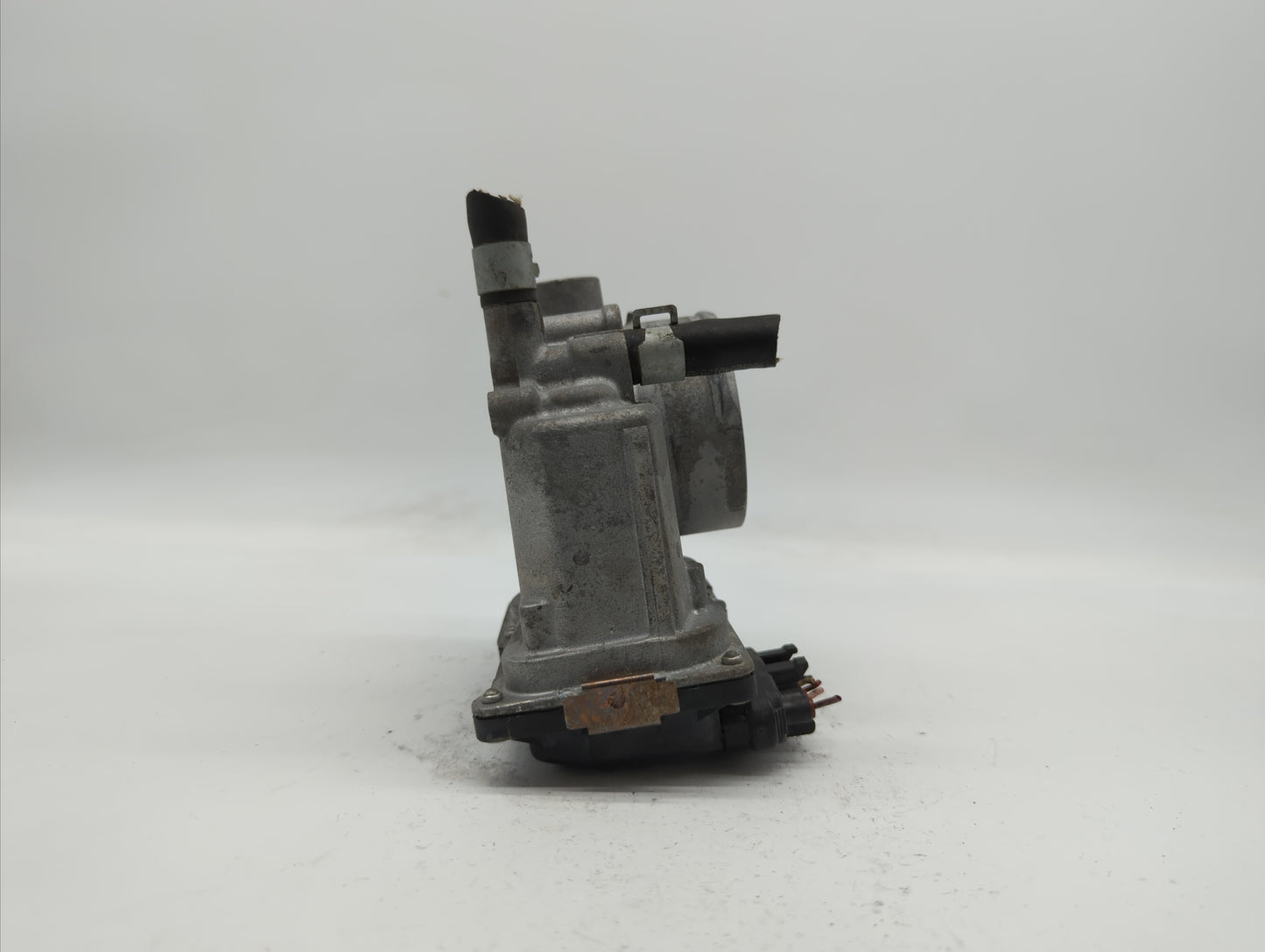 2013-2019 Nissan Sentra Throttle Body P/N:3RA60-01 C 3RA60-01 E, 3RA60-01 D Fits Fits 2013 2014 2015 2016 2017 2018 2019 OEM