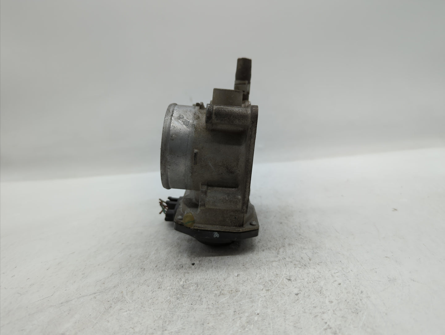 2013-2019 Nissan Sentra Throttle Body P/N:3RA60-01 C 3RA60-01 E, 3RA60-01 D Fits Fits 2013 2014 2015 2016 2017 2018 2019 OEM