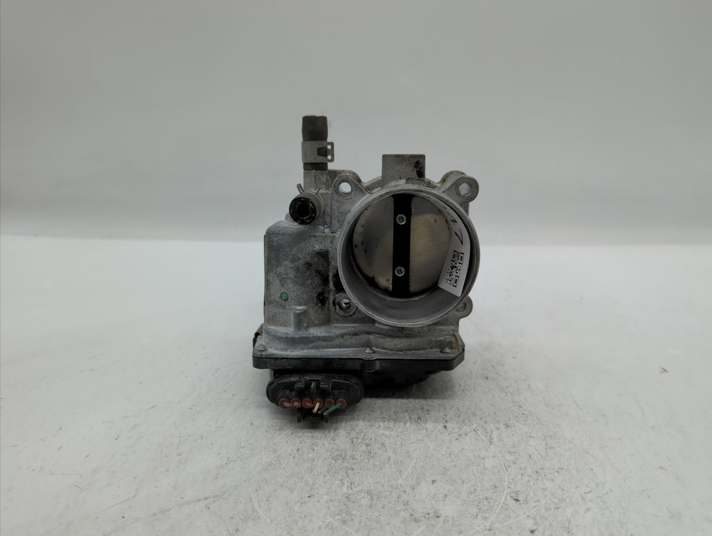 2013-2019 Nissan Sentra Throttle Body P/N:3RA60-01 C 3RA60-01 E, 3RA60-01 D Fits Fits 2013 2014 2015 2016 2017 2018 2019 OEM