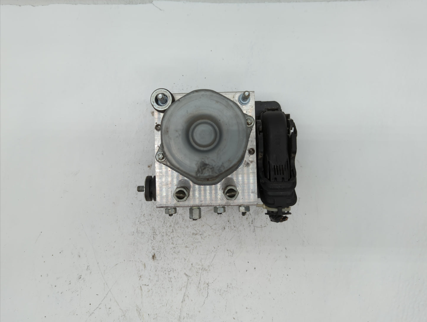 2016-2018 Nissan Sentra ABS Pump Control Module Replacement P/N:47660 5UD0C 47660 4FU0C Fits Fits 2016 2017 2018 OEM Used Au