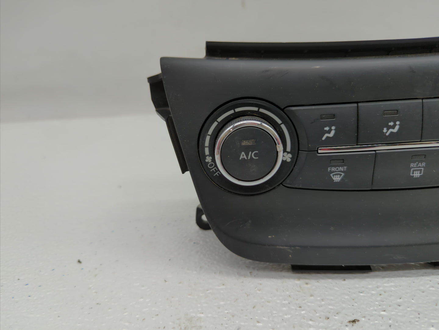 2015-2017 Nissan Sentra Climate Control Module Temperature AC/Heater Replacement P/N:275004AF2B 275004AT2A Fits OEM Used Aut