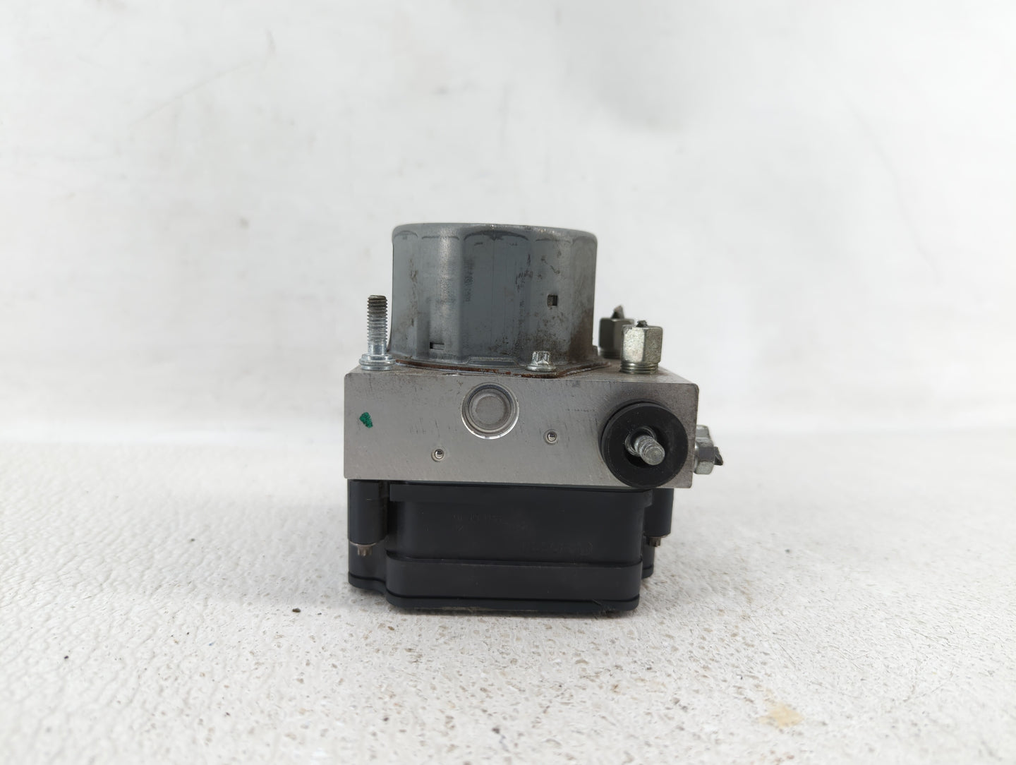2016-2018 Nissan Sentra ABS Pump Control Module Replacement P/N:47660 5UD0C 47660 4FU0C Fits Fits 2016 2017 2018 OEM Used Au