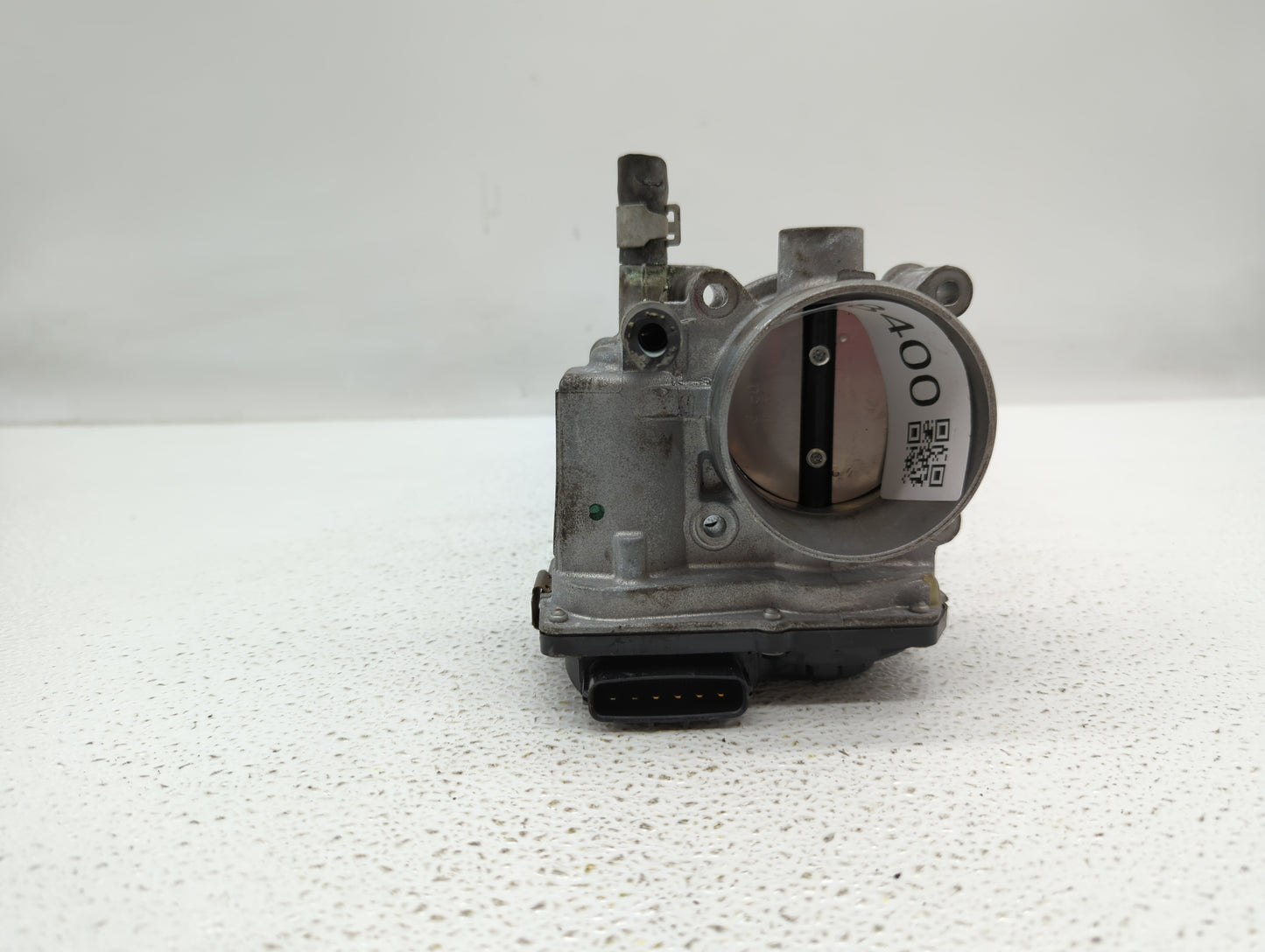 2013-2019 Nissan Sentra Throttle Body P/N:3RA60-01 C 3RA60-01 E, 3RA60-01 D Fits Fits 2013 2014 2015 2016 2017 2018 2019 OEM