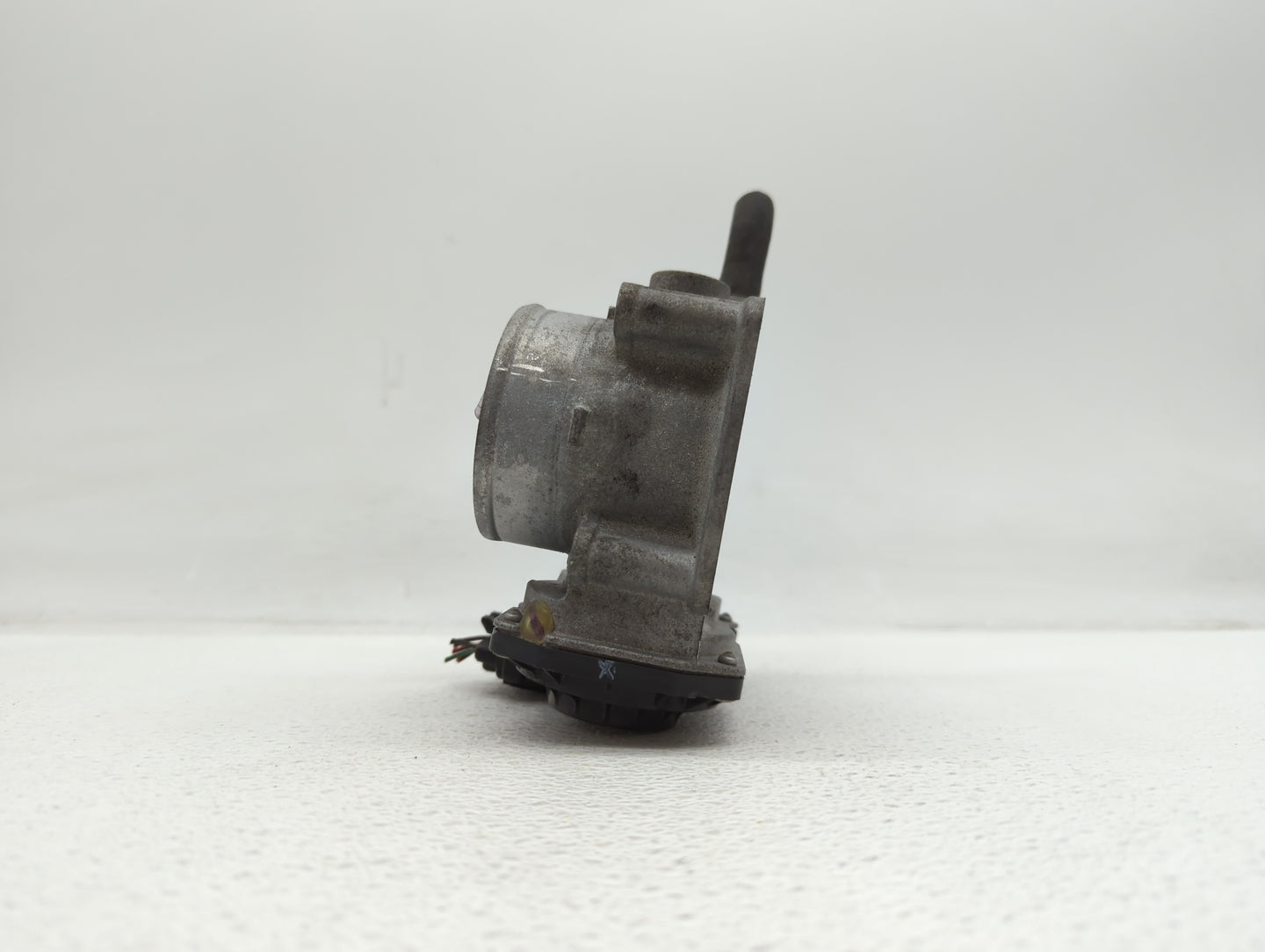 2013-2019 Nissan Sentra Throttle Body P/N:3RA60-01 C 3RA60-01 E, 3RA60-01 D Fits Fits 2013 2014 2015 2016 2017 2018 2019 OEM