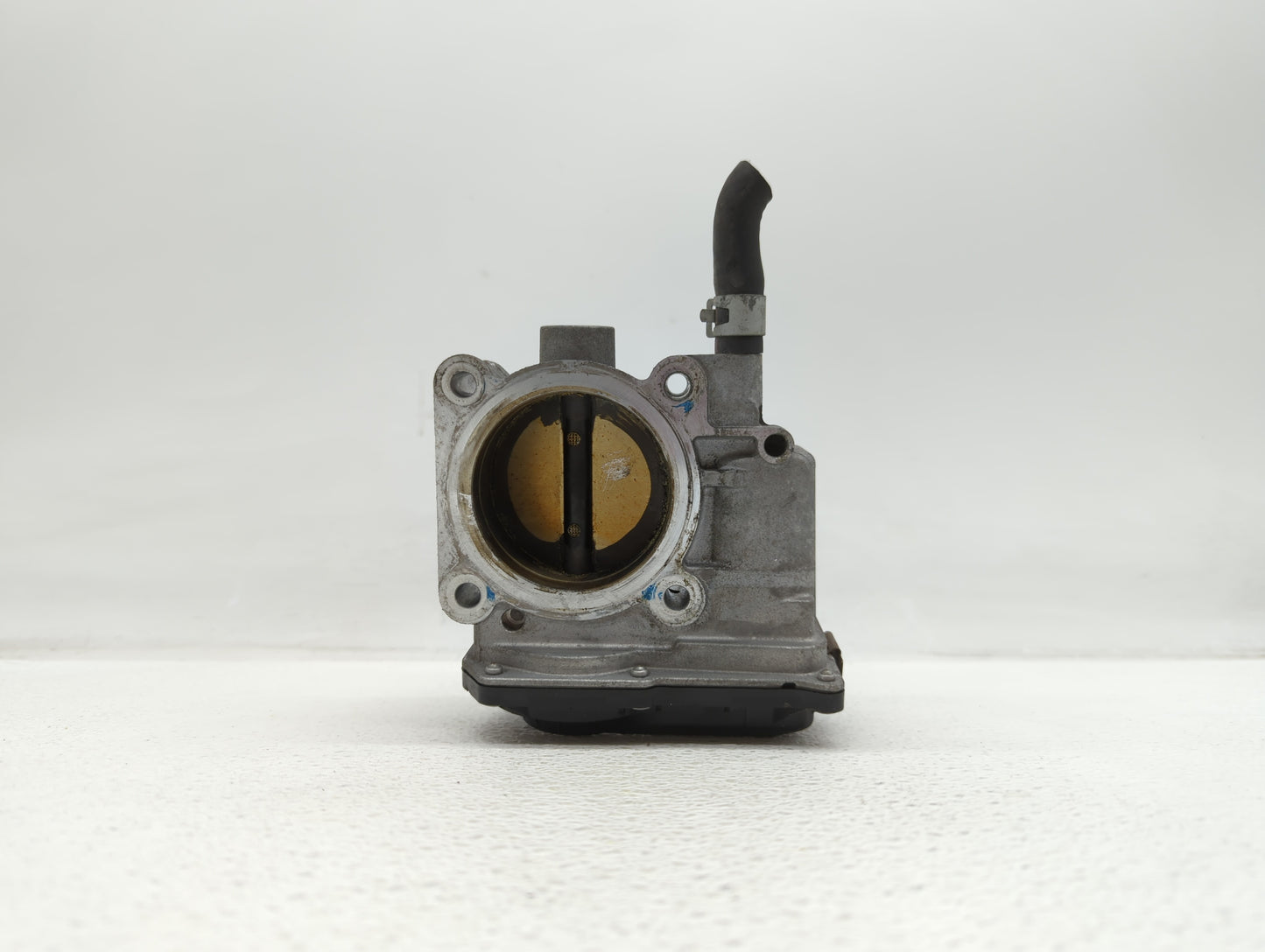2013-2019 Nissan Sentra Throttle Body P/N:3RA60-01 C 3RA60-01 E, 3RA60-01 D Fits Fits 2013 2014 2015 2016 2017 2018 2019 OEM