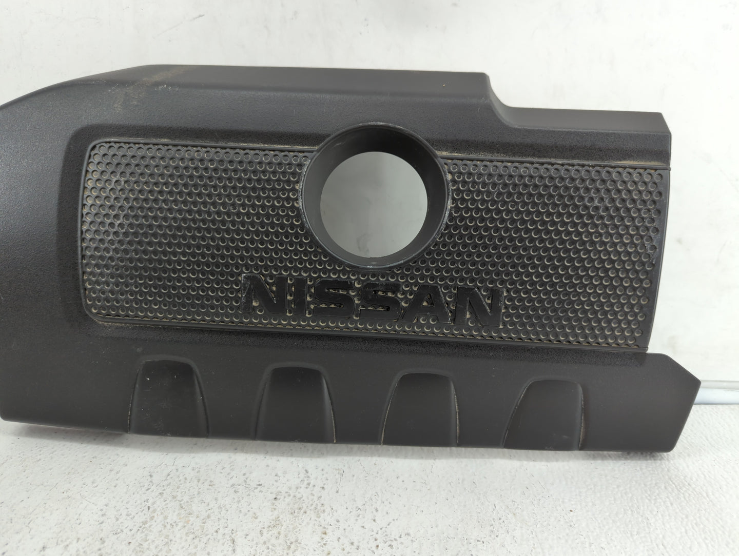 2016 Nissan Sentra Engine Cover - Oemusedautoparts1.com
