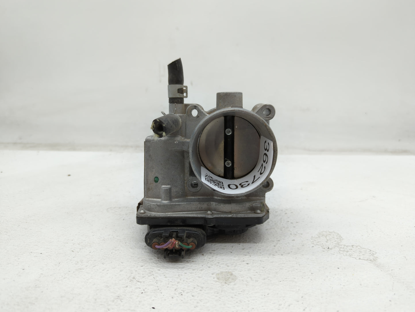 2013-2019 Nissan Sentra Throttle Body P/N:3RA60-01 C 3RA60-01 E, 3RA60-01 D Fits Fits 2013 2014 2015 2016 2017 2018 2019 OEM