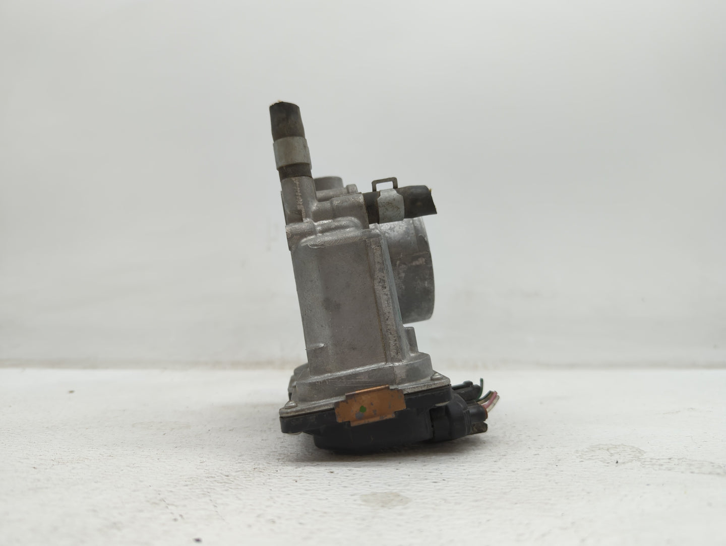 2013-2019 Nissan Sentra Throttle Body P/N:3RA60-01 C 3RA60-01 E, 3RA60-01 D Fits Fits 2013 2014 2015 2016 2017 2018 2019 OEM