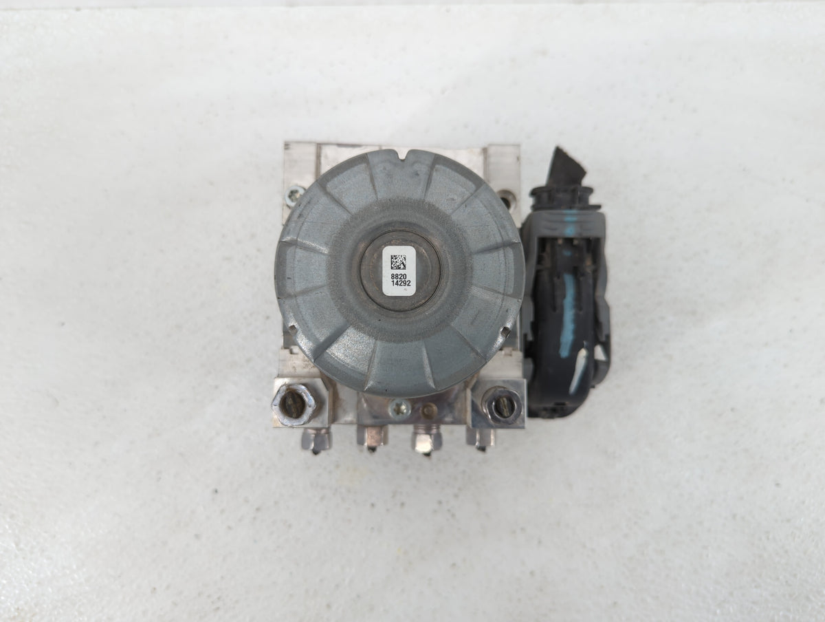 2016 Nissan Sentra Anti-Lock Brake ABS Pump Module Actuator OEM P/N:P68338960AE Fits OEM Used Auto Parts - Oemusedautoparts1