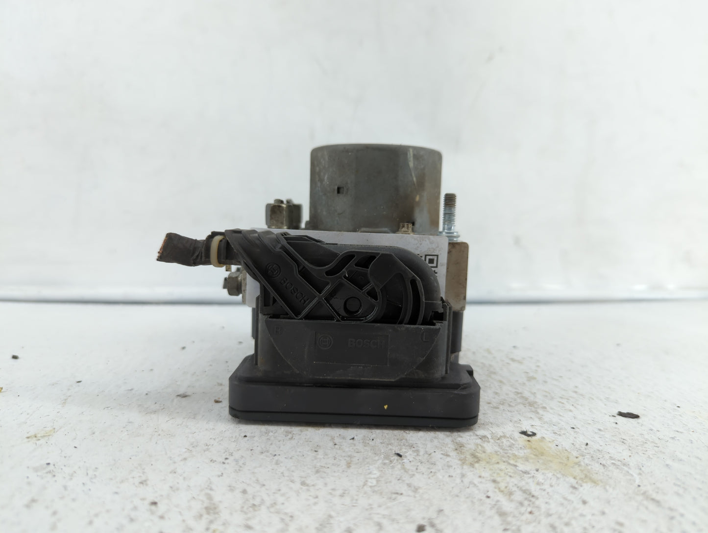 2016-2018 Nissan Sentra ABS Pump Control Module Replacement P/N:47660 5UD0C 47660 4FU0C Fits Fits 2016 2017 2018 OEM Used Au