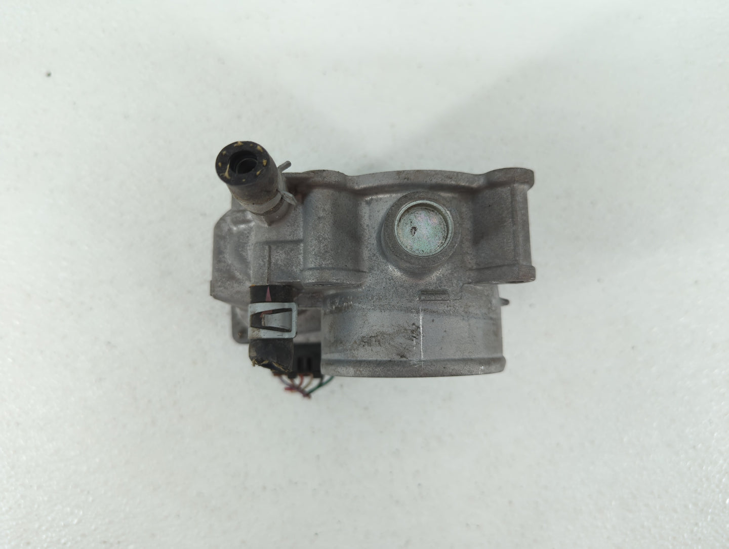 2013-2019 Nissan Sentra Throttle Body P/N:3RA60-01 C 3RA60-01 E, 3RA60-01 D Fits Fits 2013 2014 2015 2016 2017 2018 2019 OEM
