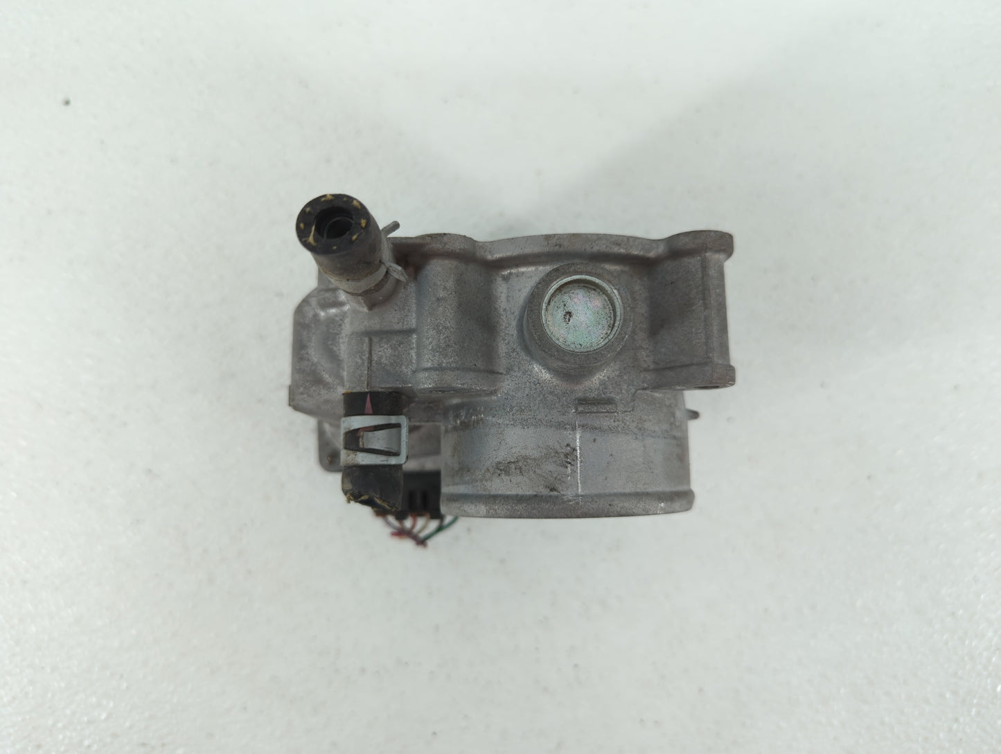 2013-2019 Nissan Sentra Throttle Body P/N:3RA60-01 C 3RA60-01 E, 3RA60-01 D Fits Fits 2013 2014 2015 2016 2017 2018 2019 OEM
