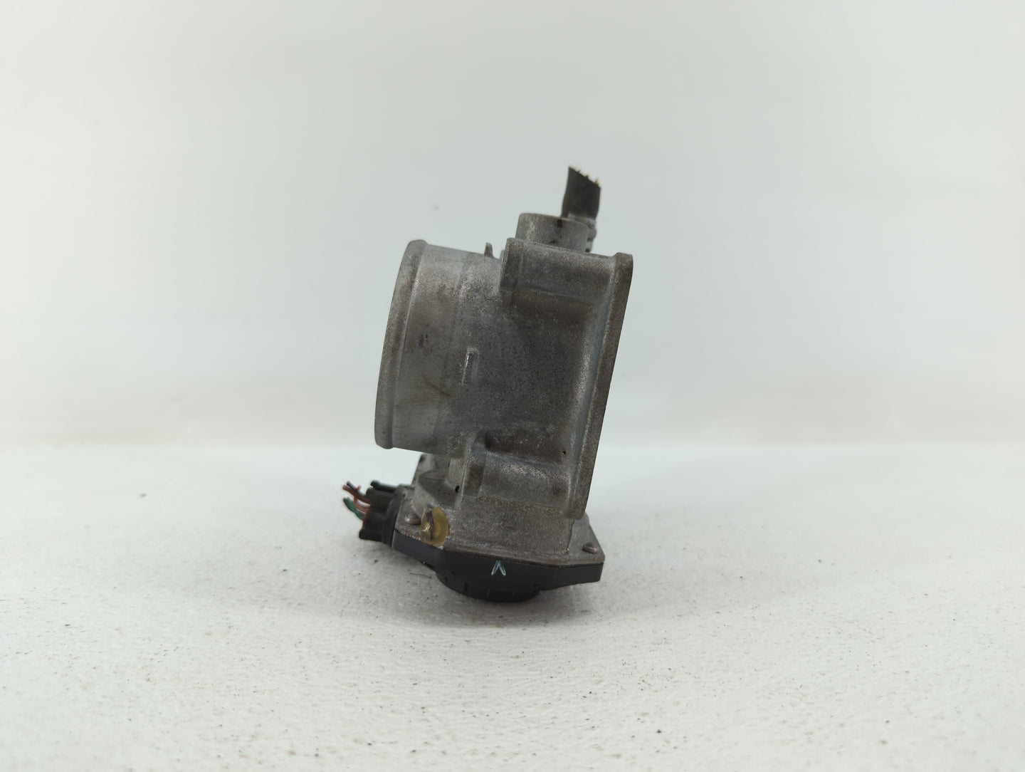 2013-2019 Nissan Sentra Throttle Body P/N:3RA60-01 C 3RA60-01 E, 3RA60-01 D Fits Fits 2013 2014 2015 2016 2017 2018 2019 OEM