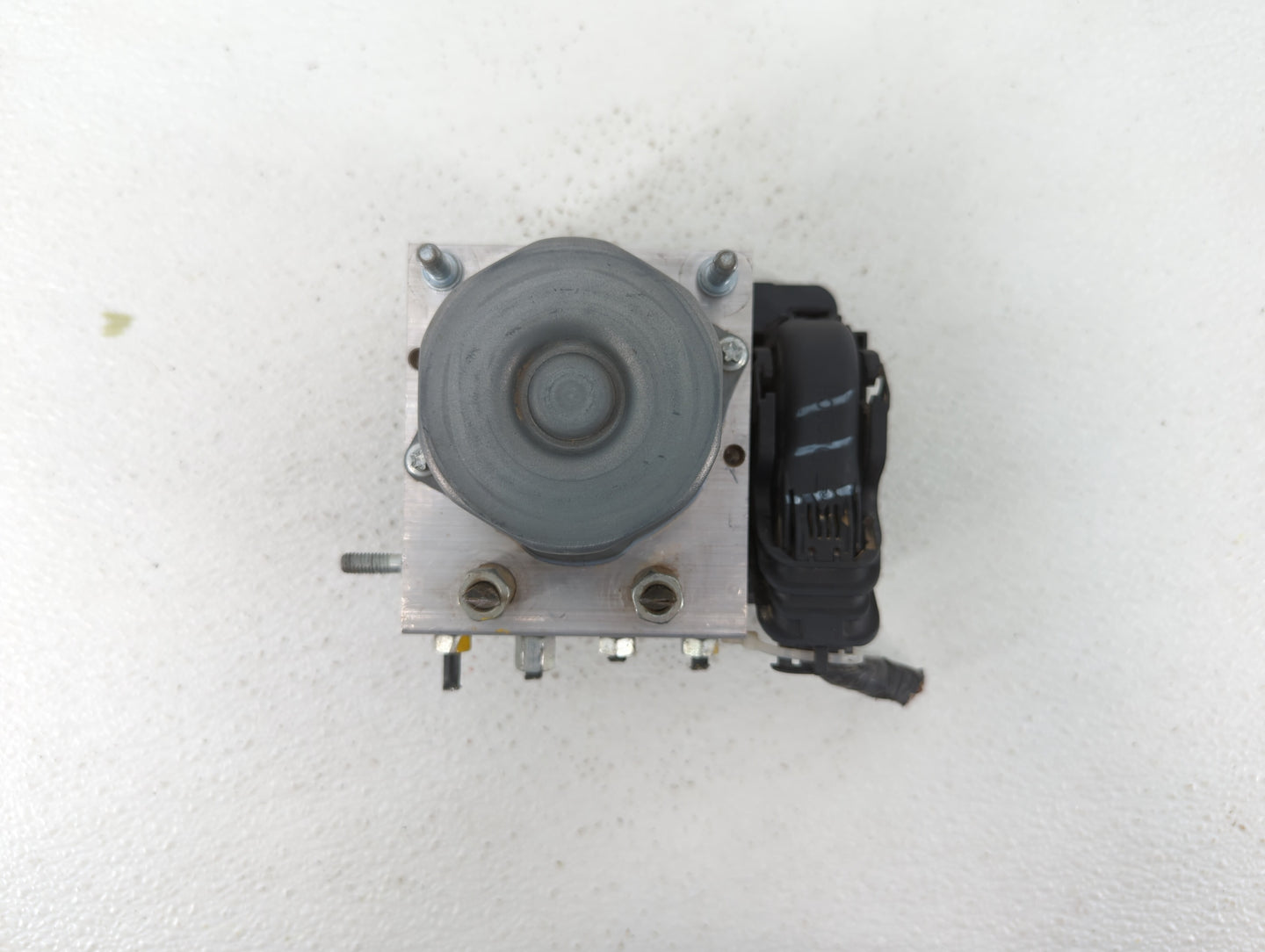 2016-2018 Nissan Sentra ABS Pump Control Module Replacement P/N:47660 5UD0C 47660 4FU0C Fits Fits 2016 2017 2018 OEM Used Au