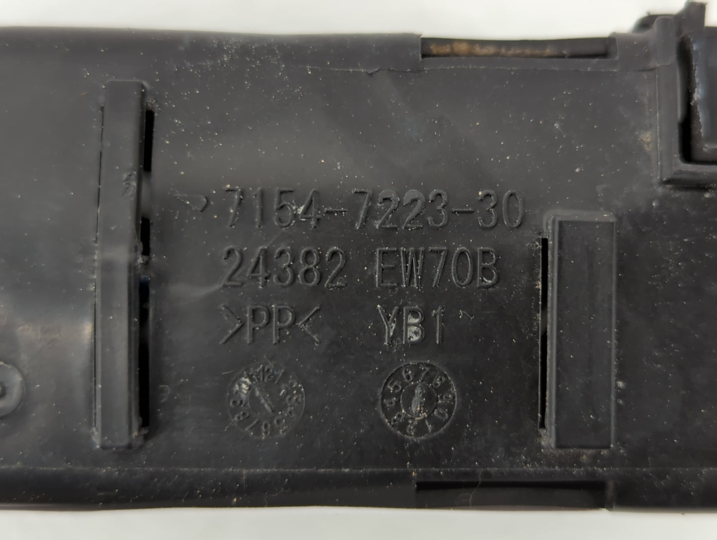 2013-2019 Nissan Sentra Fusebox Fuse Box Panel Relay Module P/N:24382 EW70B Fits Fits 2013 2014 2015 2016 2017 2018 2019 OEM