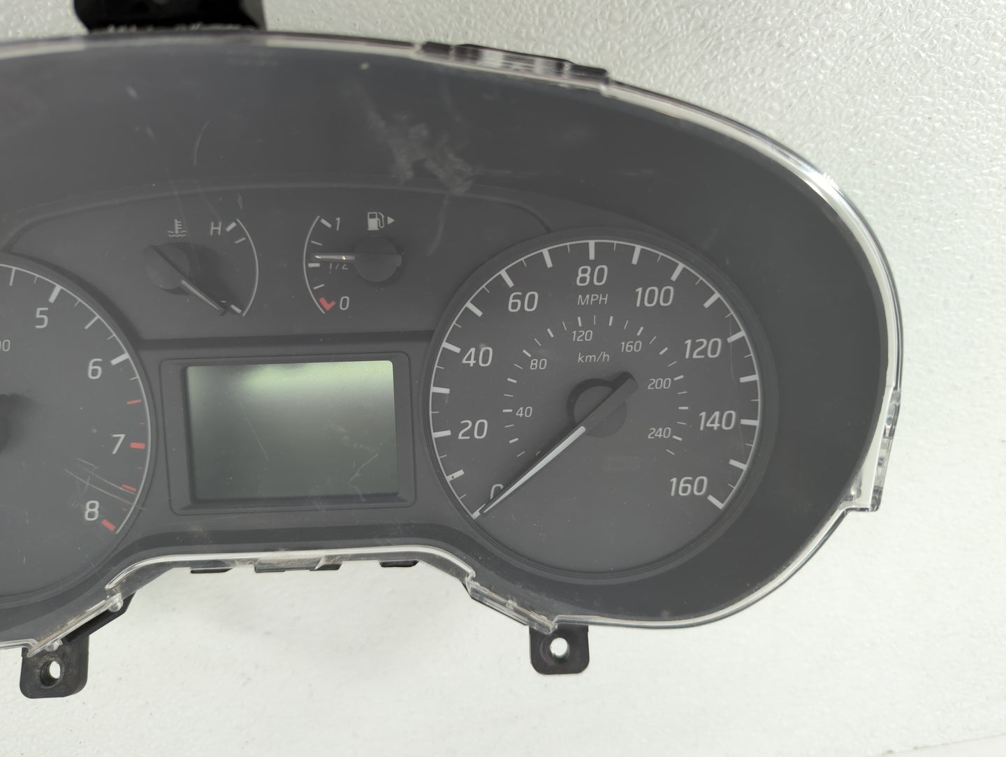 2016-2019 Nissan Sentra Instrument Cluster Speedometer Gauges P/N:248103YU0A Fits Fits 2016 2017 2018 2019 OEM Used Auto Par
