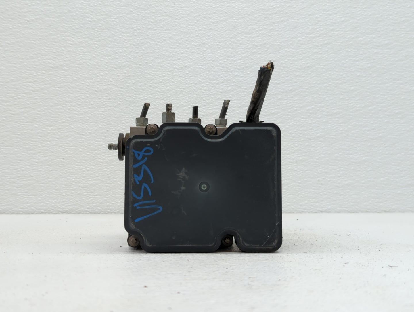 2016-2018 Nissan Sentra ABS Pump Control Module Replacement P/N:47660 5UD0C 47660 4FU0C Fits Fits 2016 2017 2018 OEM Used Au