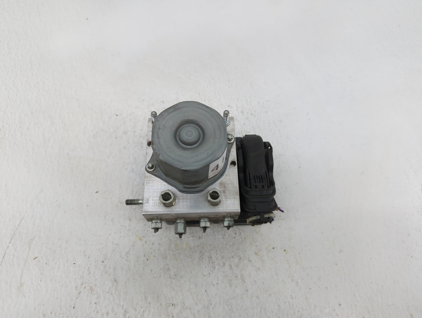 2016-2018 Nissan Sentra ABS Pump Control Module Replacement P/N:47660 5UD0C 47660 4FU0C Fits Fits 2016 2017 2018 OEM Used Au