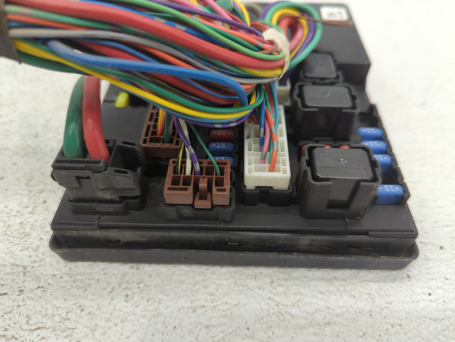 2013-2019 Nissan Sentra Fusebox Fuse Box Panel Relay Module P/N:284B7 3RA3B 284B7 3RA3E Fits OEM Used Auto Parts - Oemusedau