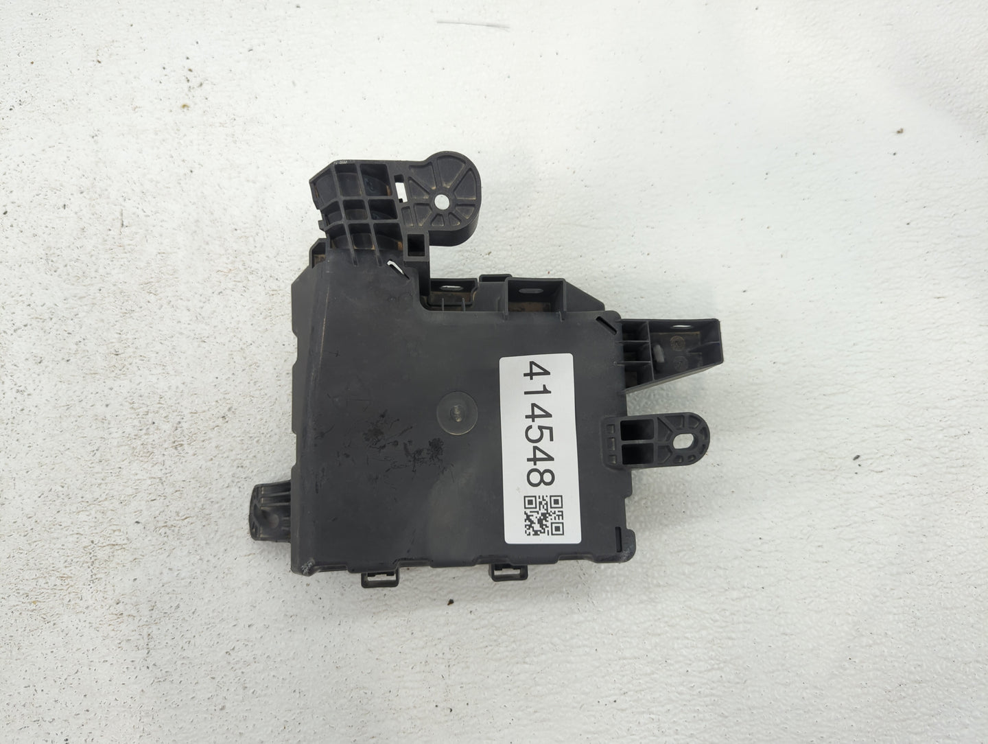 2013-2019 Nissan Sentra Fusebox Fuse Box Panel Relay Module P/N:284B7 3RA3B 284B7 3RA3E Fits OEM Used Auto Parts - Oemusedau