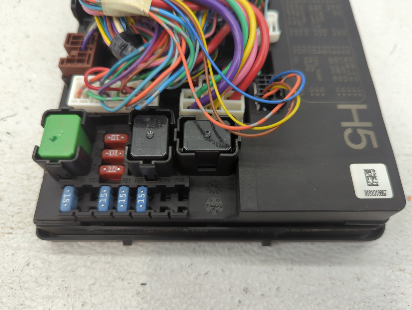 2013-2019 Nissan Sentra Fusebox Fuse Box Panel Relay Module P/N:284B7 3RA3B 284B7 3RA3E Fits OEM Used Auto Parts - Oemusedau