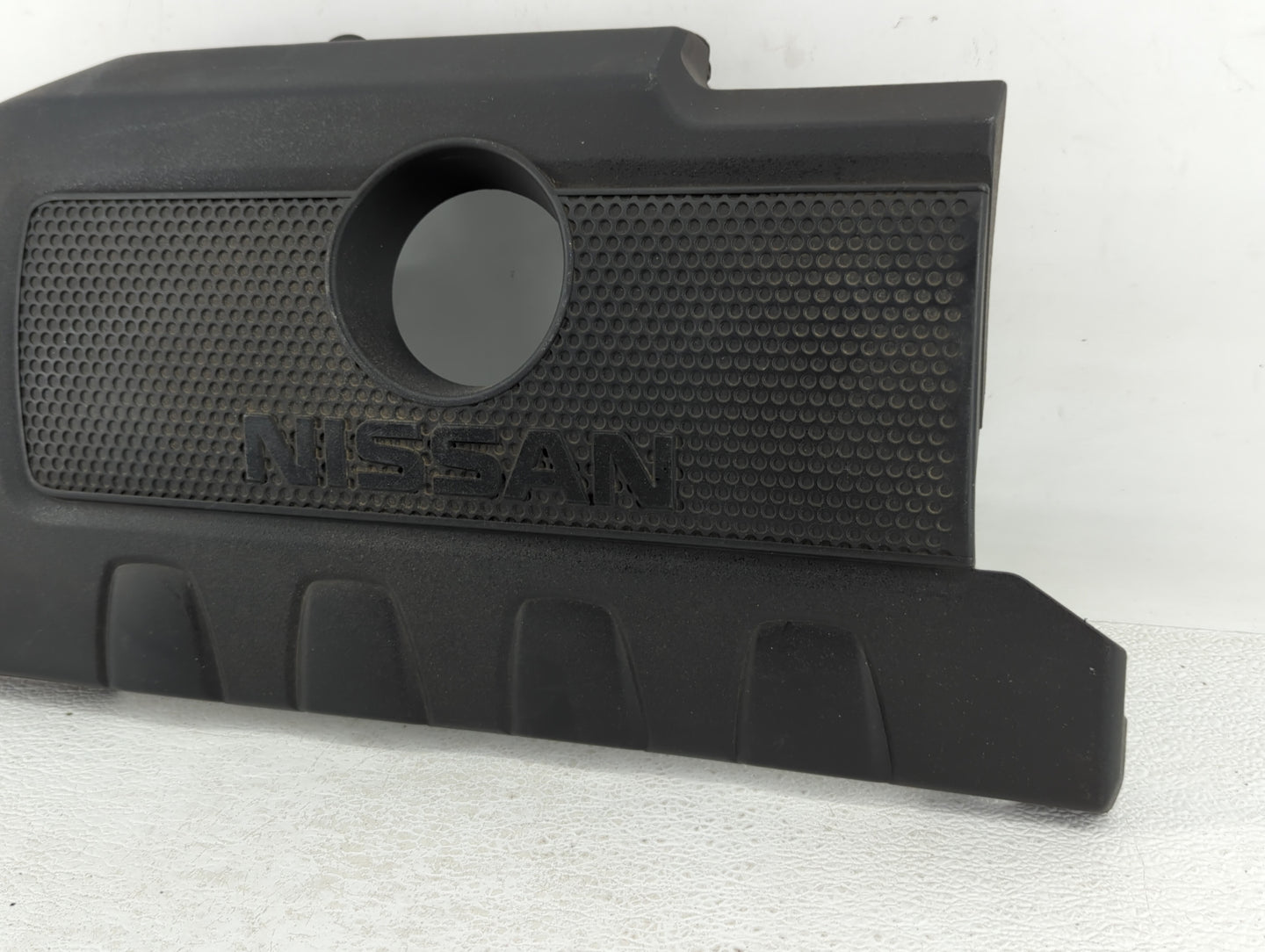 2016 Nissan Sentra Engine Cover - Oemusedautoparts1.com