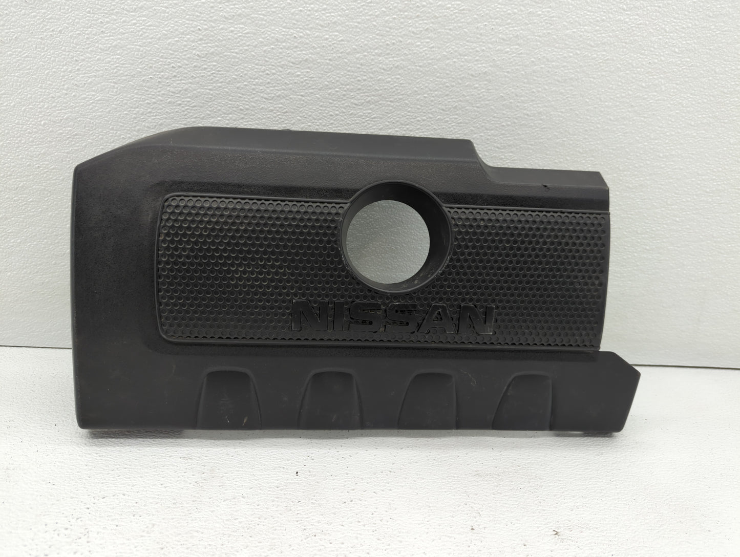 2016 Nissan Sentra Engine Cover - Oemusedautoparts1.com