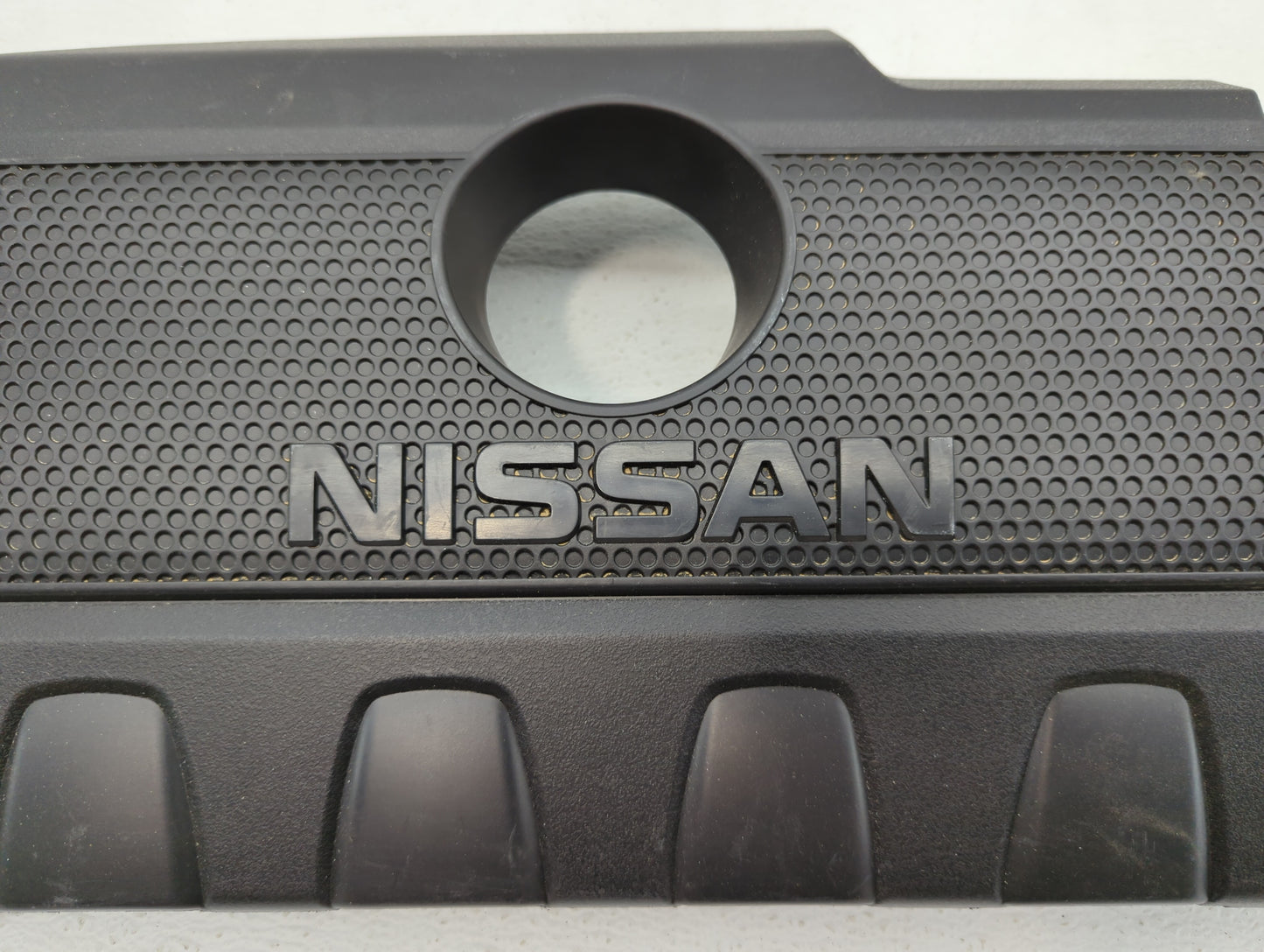2016 Nissan Sentra Engine Cover - Oemusedautoparts1.com
