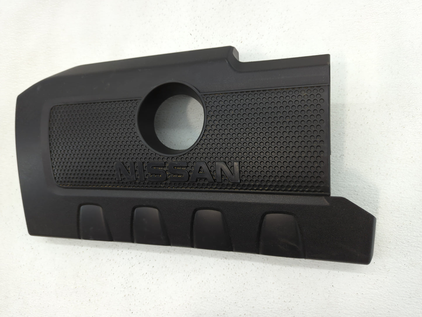 2016 Nissan Sentra Engine Cover - Oemusedautoparts1.com