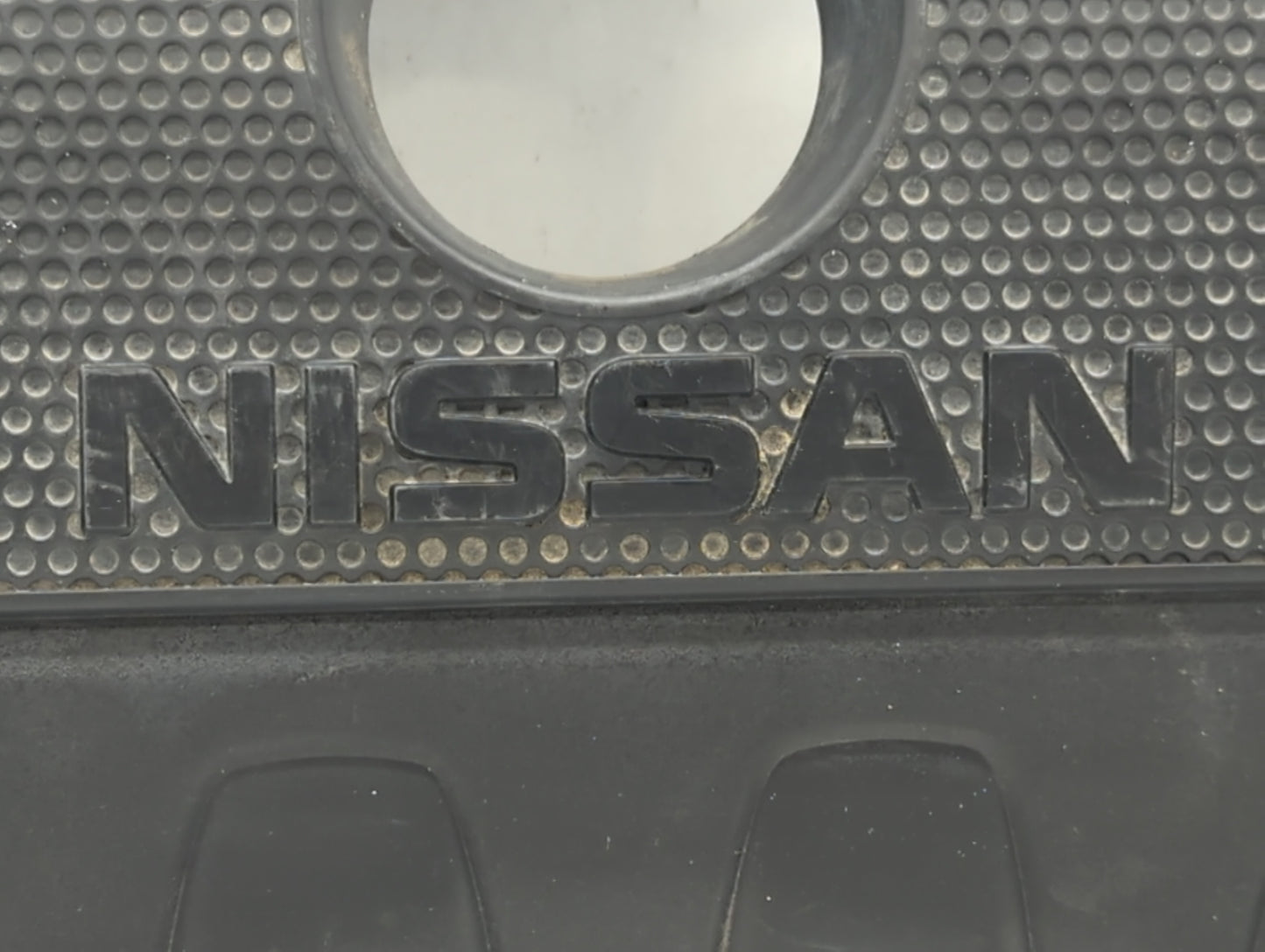 2016 Nissan Sentra Engine Cover - Oemusedautoparts1.com
