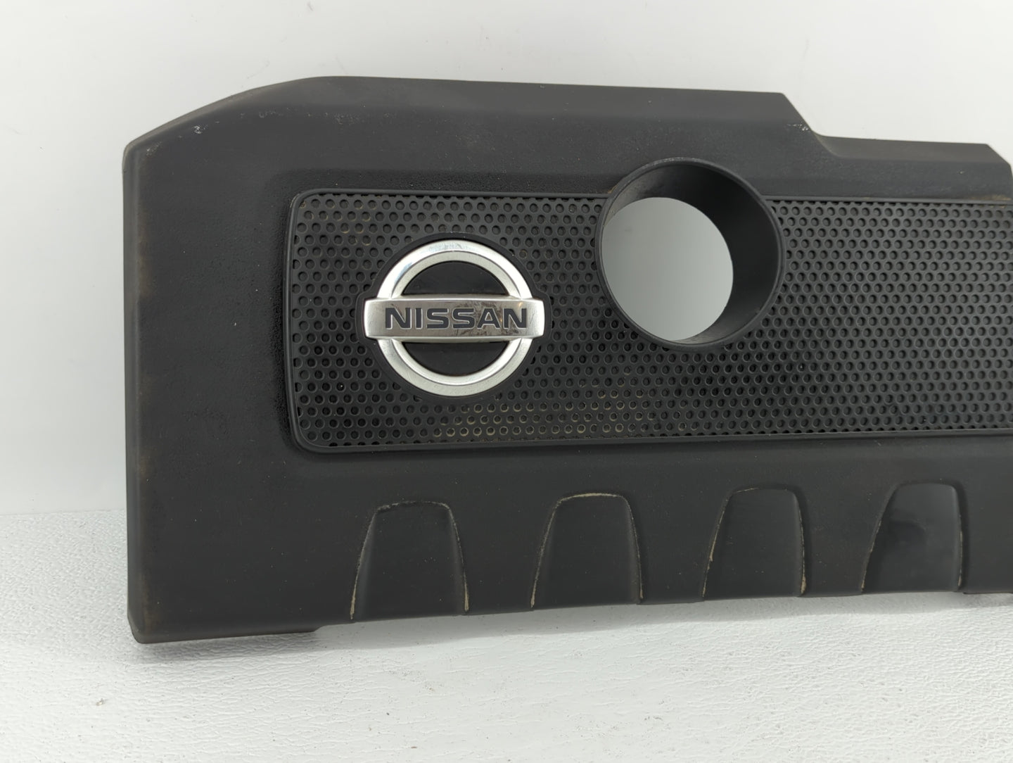 2016 Nissan Sentra Engine Cover - Oemusedautoparts1.com