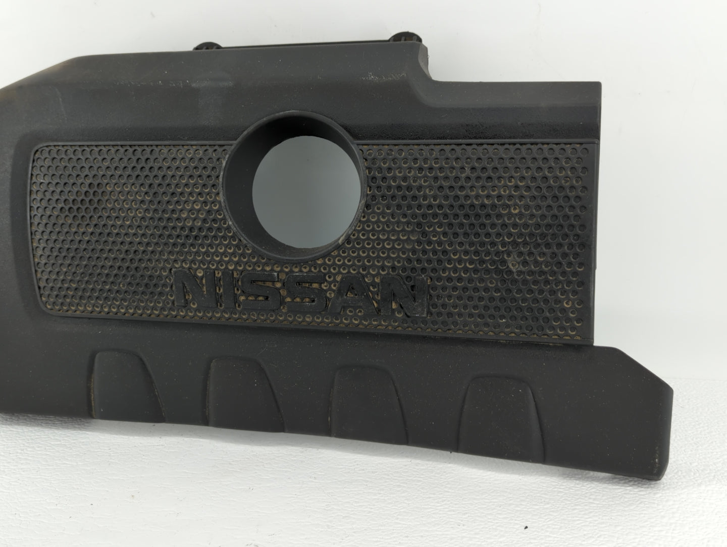 2016 Nissan Sentra Engine Cover - Oemusedautoparts1.com