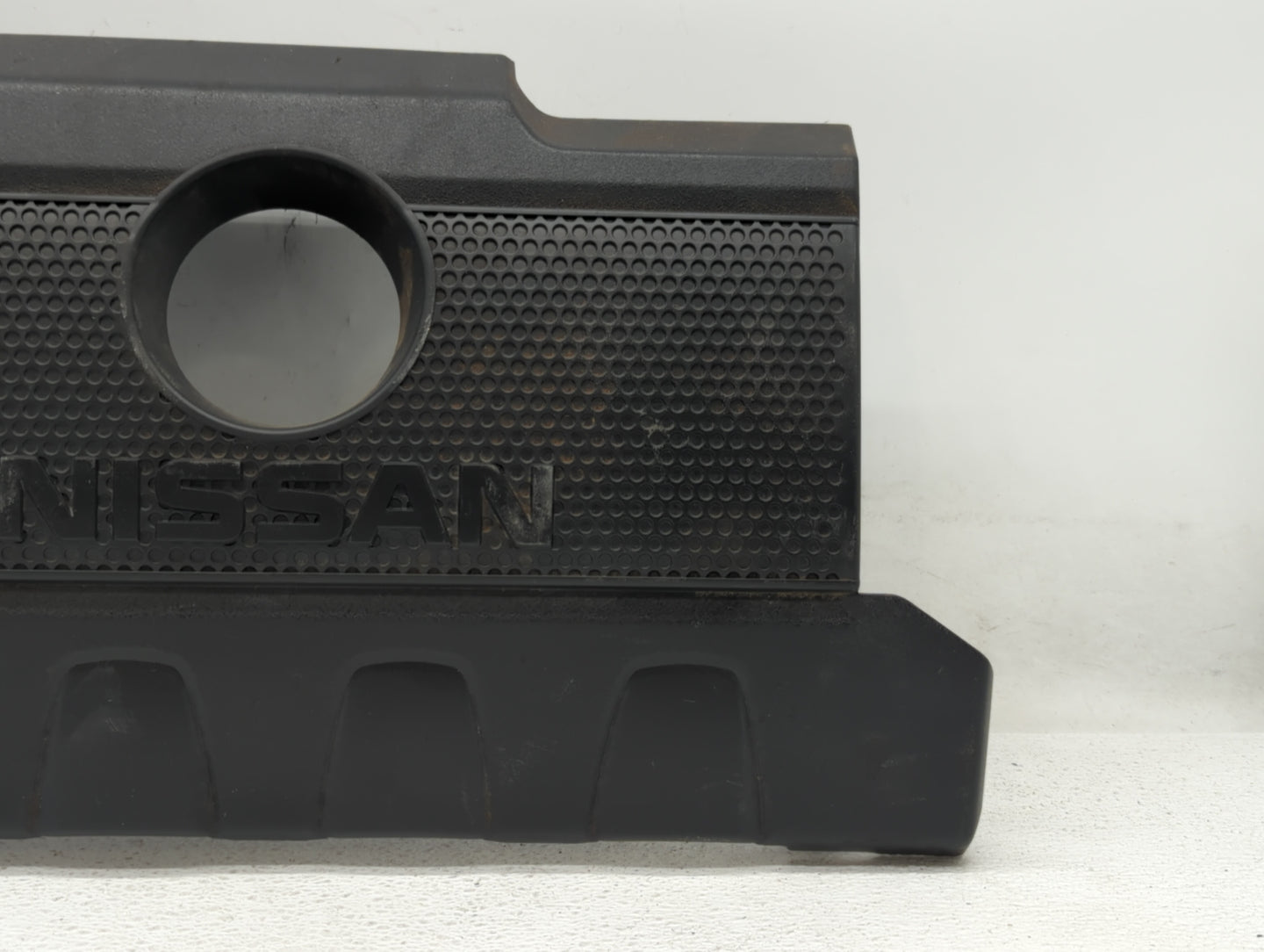2016 Nissan Sentra Engine Cover - Oemusedautoparts1.com