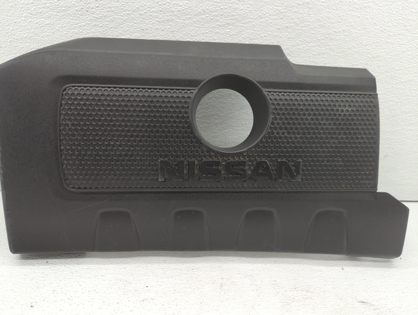 2016 Nissan Sentra Engine Cover - Oemusedautoparts1.com
