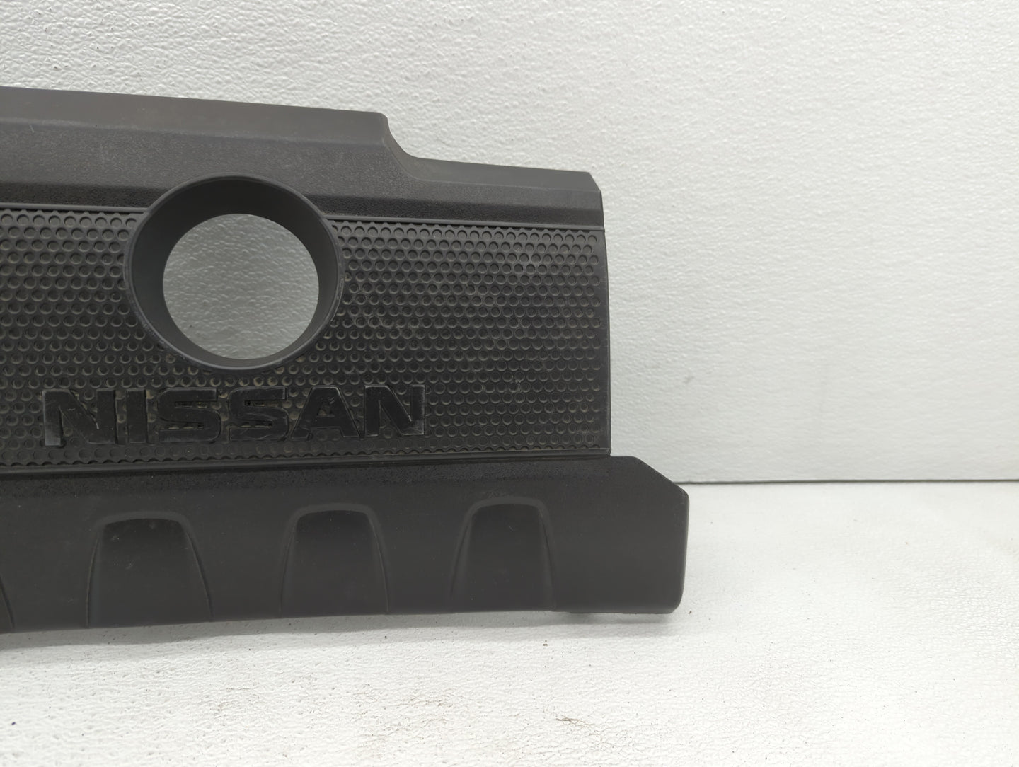 2016 Nissan Sentra Engine Cover - Oemusedautoparts1.com