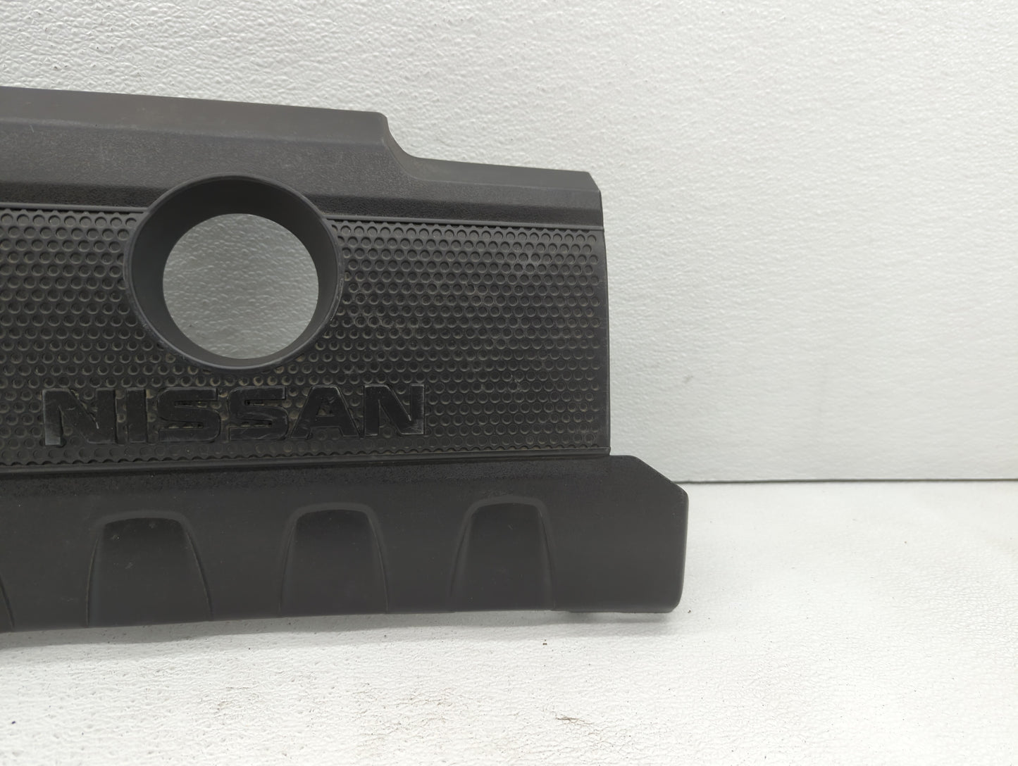 2016 Nissan Sentra Engine Cover - Oemusedautoparts1.com