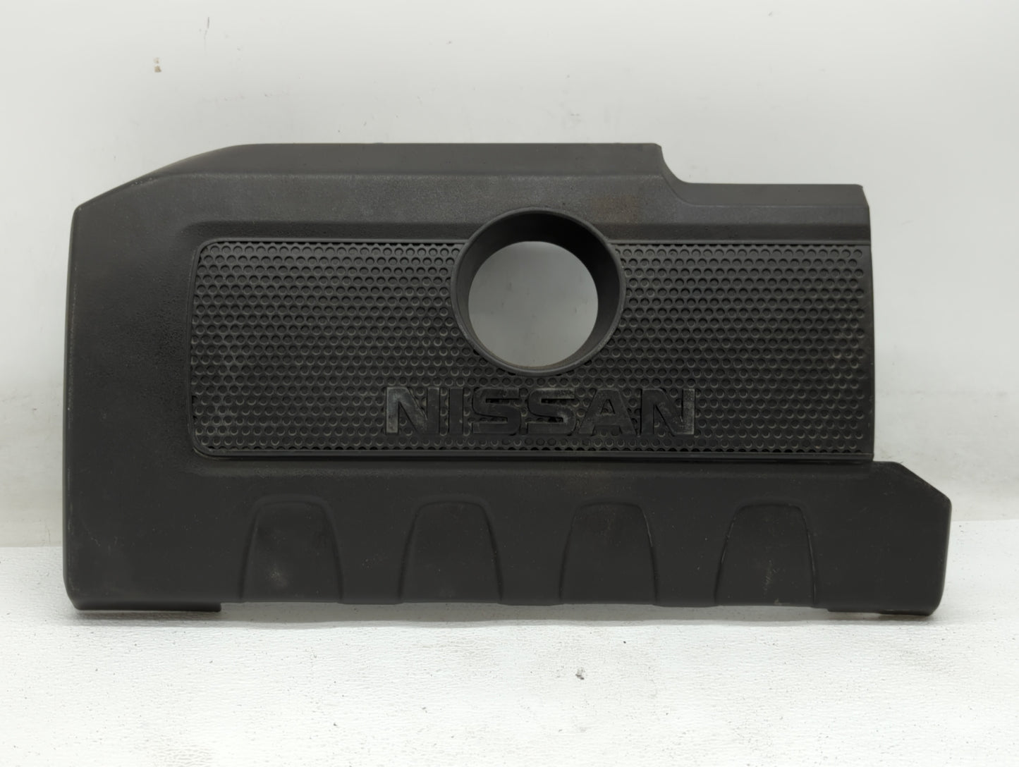 2016 Nissan Sentra Engine Cover - Oemusedautoparts1.com